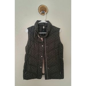 Gap Down Vest